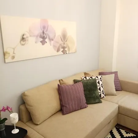 Apartament Mets 3 Mins Away From Panathenaic *